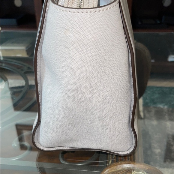 Michael Kors Grey Selma Satchel - Picture 5 of 15